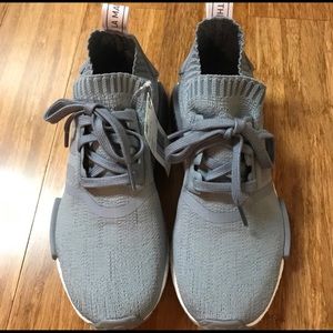 Adidas NMD R1 PRIMEKNIT SHOES